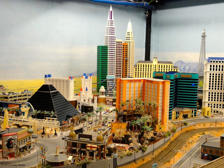 Miniatur Wunderland Hamburg Germany is the largest model railway in the world, and one of the most successful permanent exhibitions in Northern Germany. Learn all you can about the worlds largest model railway train set in Hamburg Germany Miniatur Wunderland. Miniatur Wunderland Hamburg Germany also has the worlds largest model train set and working airport. 