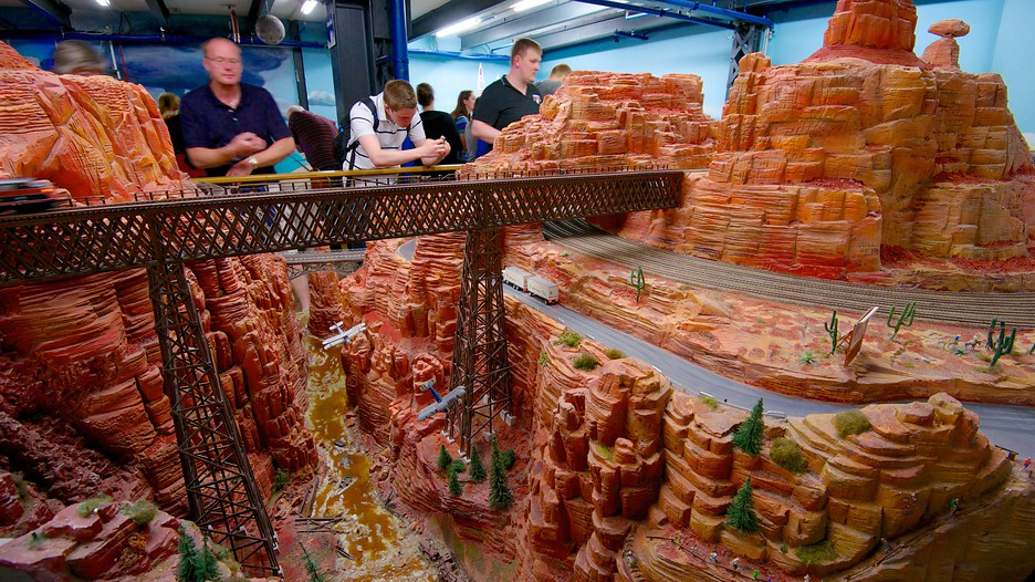 Miniatur Wunderland Hamburg Germany is the largest model railway in the world, and one of the most successful permanent exhibitions in Northern Germany. Learn all you can about the worlds largest model railway train set in Hamburg Germany Miniatur Wunderland. Miniatur Wunderland Hamburg Germany also has the worlds largest model train set and working airport. 