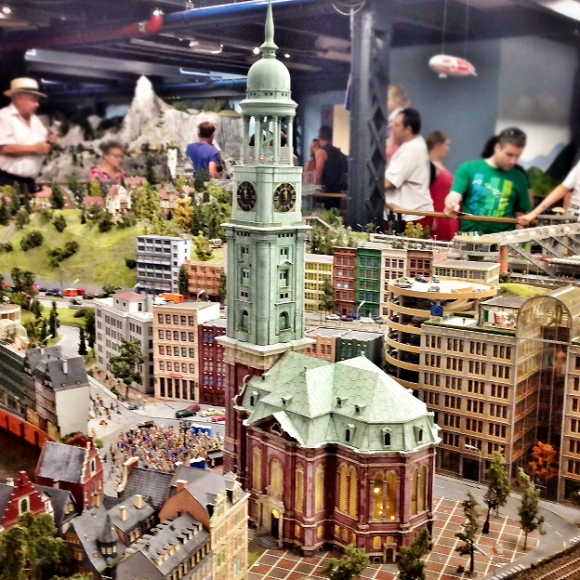 Miniatur Wunderland Hamburg Germany is the largest model railway in the world, and one of the most successful permanent exhibitions in Northern Germany. Learn all you can about the worlds largest model railway train set in Hamburg Germany Miniatur Wunderland. Miniatur Wunderland Hamburg Germany also has the worlds largest model train set and working airport. 