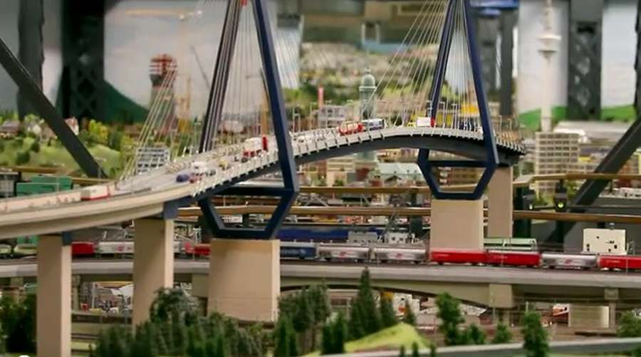 Miniatur Wunderland Hamburg Germany is the largest model railway in the world, and one of the most successful permanent exhibitions in Northern Germany. Learn all you can about the worlds largest model railway train set in Hamburg Germany Miniatur Wunderland. Miniatur Wunderland Hamburg Germany also has the worlds largest model train set and working airport. 