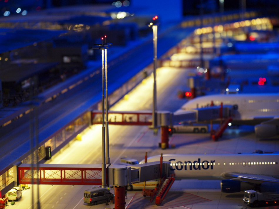 Miniatur Wunderland Hamburg Germany is the largest model railway in the world, and one of the most successful permanent exhibitions in Northern Germany. Learn all you can about the worlds largest model railway train set in Hamburg Germany Miniatur Wunderland. Miniatur Wunderland Hamburg Germany also has the worlds largest model train set and working airport. 