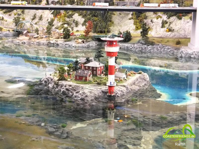 Miniatur Wunderland Hamburg Germany is the largest model railway in the world, and one of the most successful permanent exhibitions in Northern Germany. Learn all you can about the worlds largest model railway train set in Hamburg Germany Miniatur Wunderland. Miniatur Wunderland Hamburg Germany also has the worlds largest model train set and working airport. 