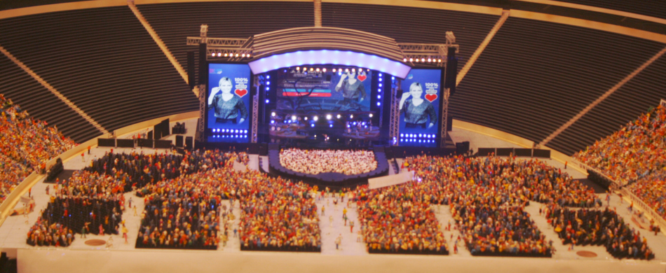 Miniatur Wunderland Hamburg Germany is the largest model railway in the world, and one of the most successful permanent exhibitions in Northern Germany. Learn all you can about the worlds largest model railway train set in Hamburg Germany Miniatur Wunderland. Miniatur Wunderland Hamburg Germany also has the worlds largest model train set and working airport. 