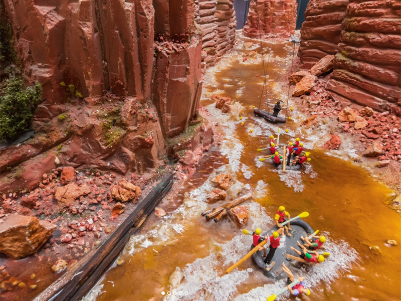 Miniatur Wunderland Hamburg Germany is the largest model railway in the world, and one of the most successful permanent exhibitions in Northern Germany. Learn all you can about the worlds largest model railway train set in Hamburg Germany Miniatur Wunderland. Miniatur Wunderland Hamburg Germany also has the worlds largest model train set and working airport. 