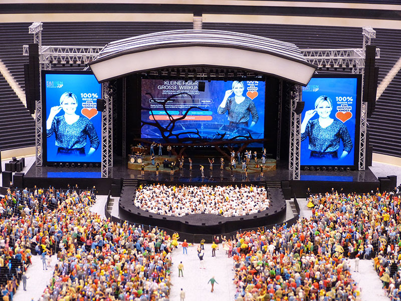 Miniatur Wunderland Hamburg Germany is the largest model railway in the world, and one of the most successful permanent exhibitions in Northern Germany. Learn all you can about the worlds largest model railway train set in Hamburg Germany Miniatur Wunderland. Miniatur Wunderland Hamburg Germany also has the worlds largest model train set and working airport. 