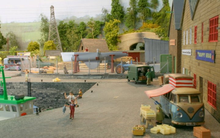 KraftTrains.com brings you model railroading clubs around the world. The Model Railway Society of Ireland in Dublin Ireland. Travel to Dublin Ireland Model Railway Society and take a look at there model train set layouts. 