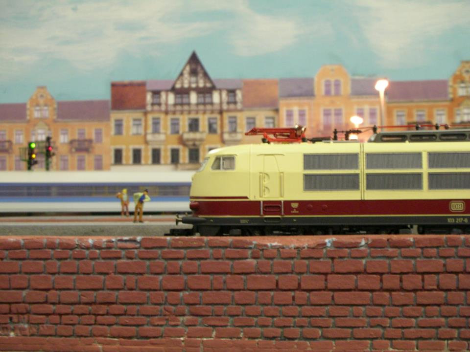 KraftTrains.com brings you model railroading clubs around the world. The Model Railway Society of Ireland in Dublin Ireland. Travel to Dublin Ireland Model Railway Society and take a look at there model train set layouts. 