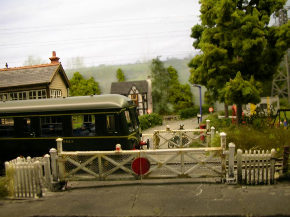 KraftTrains.com brings you model railroading clubs around the world. The Model Railway Society of Ireland in Dublin Ireland. Travel to Dublin Ireland Model Railway Society and take a look at there model train set layouts. 