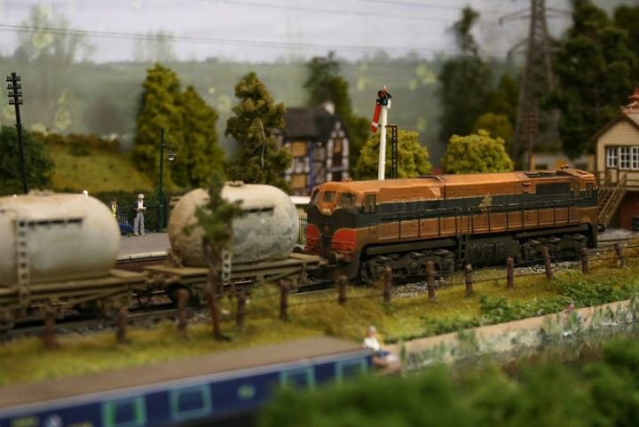 KraftTrains.com brings you model railroading clubs around the world. The Model Railway Society of Ireland in Dublin Ireland. Travel to Dublin Ireland Model Railway Society and take a look at there model train set layouts. 