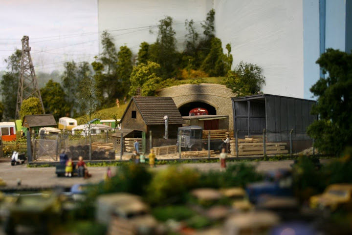 KraftTrains.com brings you model railroading clubs around the world. The Model Railway Society of Ireland in Dublin Ireland. Travel to Dublin Ireland Model Railway Society and take a look at there model train set layouts. 