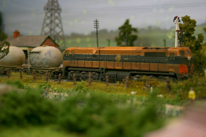 KraftTrains.com brings you model railroading clubs around the world. The Model Railway Society of Ireland in Dublin Ireland. Travel to Dublin Ireland Model Railway Society and take a look at there model train set layouts. 