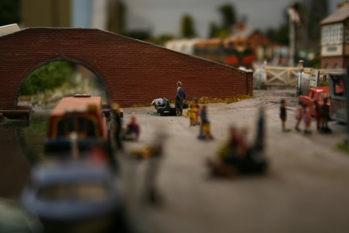 KraftTrains.com brings you model railroading clubs around the world. The Model Railway Society of Ireland in Dublin Ireland. Travel to Dublin Ireland Model Railway Society and take a look at there model train set layouts. 