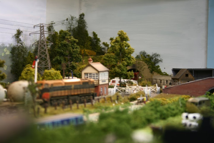 KraftTrains.com brings you model railroading clubs around the world. The Model Railway Society of Ireland in Dublin Ireland. Travel to Dublin Ireland Model Railway Society and take a look at there model train set layouts. 