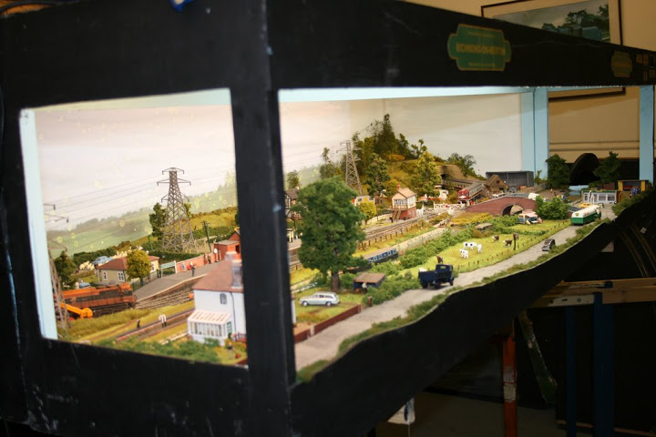 KraftTrains.com brings you model railroading clubs around the world. The Model Railway Society of Ireland in Dublin Ireland. Travel to Dublin Ireland Model Railway Society and take a look at there model train set layouts. 