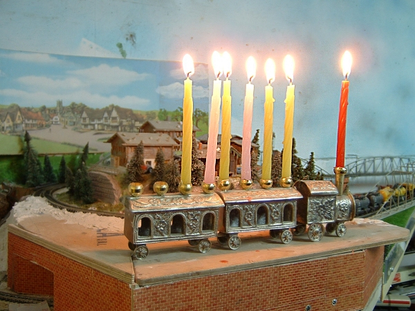 Travel to Israel and see what The Israeli Club for Model Trains are all about. Take a tour of The Israeli Club for Model Trains Community and learn all about what The Israeli Club for Model Trains can offer you in model railroading and learn all what you can about model trains in Israel. By www.krafttrains.com 