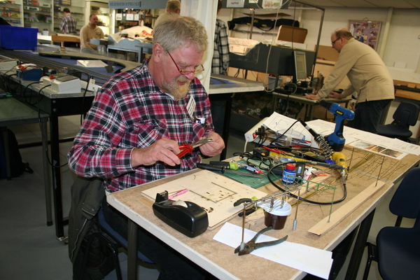Model railroading clubs in the Hertogenbosch Netherlands Model Spoor Group's. Travel to Hertogenbosch in the Netherlands and go to the Model Spoor Group's train club and learn more about the Model Spoor Group's railroading clubs.