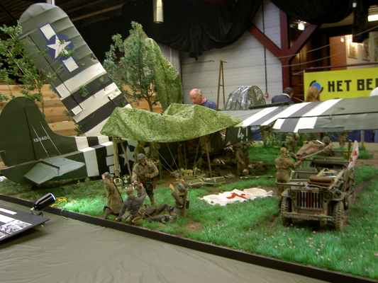 Model railroading clubs in the Hertogenbosch Netherlands Model Spoor Group's. Travel to Hertogenbosch in the Netherlands and go to the Model Spoor Group's train club and learn more about the Model Spoor Group's railroading clubs.
