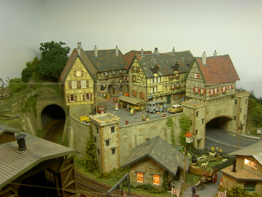 Model railroading clubs in the Hertogenbosch Netherlands Model Spoor Group's. Travel to Hertogenbosch in the Netherlands and go to the Model Spoor Group's train club and learn more about the Model Spoor Group's railroading clubs.