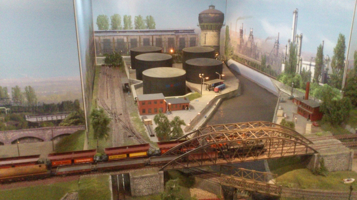Model railroading clubs in the Hertogenbosch Netherlands Model Spoor Group's. Travel to Hertogenbosch in the Netherlands and go to the Model Spoor Group's train club and learn more about the Model Spoor Group's railroading clubs.