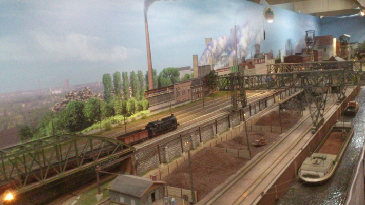 Model railroading clubs in the Hertogenbosch Netherlands Model Spoor Group's. Travel to Hertogenbosch in the Netherlands and go to the Model Spoor Group's train club and learn more about the Model Spoor Group's railroading clubs.