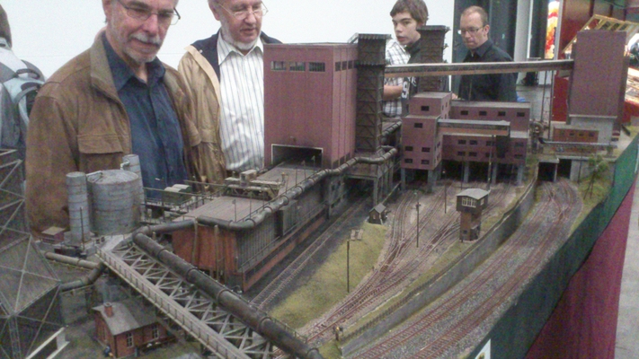 Model railroading clubs in the Hertogenbosch Netherlands Model Spoor Group's. Travel to Hertogenbosch in the Netherlands and go to the Model Spoor Group's train club and learn more about the Model Spoor Group's railroading clubs.