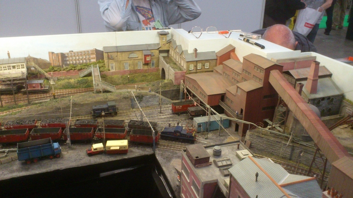 Model railroading clubs in the Hertogenbosch Netherlands Model Spoor Group's. Travel to Hertogenbosch in the Netherlands and go to the Model Spoor Group's train club and learn more about the Model Spoor Group's railroading clubs.