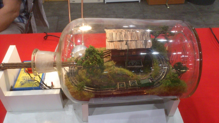 Model railroading clubs in the Hertogenbosch Netherlands Model Spoor Group's. Travel to Hertogenbosch in the Netherlands and go to the Model Spoor Group's train club and learn more about the Model Spoor Group's railroading clubs.