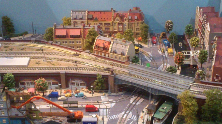 Model railroading clubs in the Hertogenbosch Netherlands Model Spoor Group's. Travel to Hertogenbosch in the Netherlands and go to the Model Spoor Group's train club and learn more about the Model Spoor Group's railroading clubs.