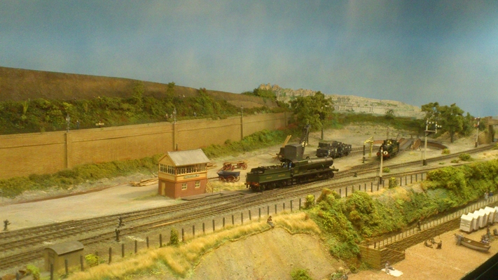 Model railroading clubs in the Hertogenbosch Netherlands Model Spoor Group's. Travel to Hertogenbosch in the Netherlands and go to the Model Spoor Group's train club and learn more about the Model Spoor Group's railroading clubs.