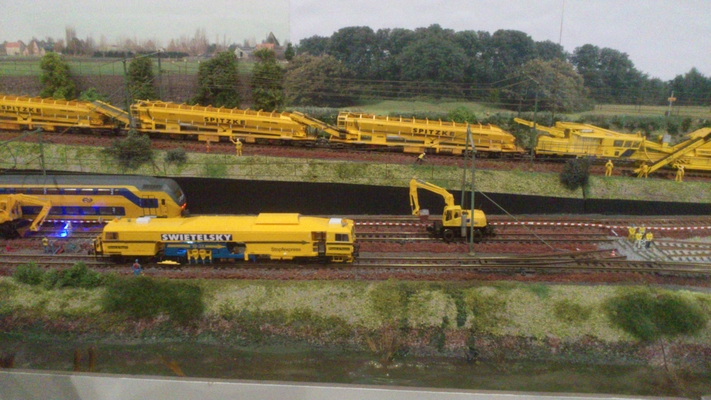 Model railroading clubs in the Hertogenbosch Netherlands Model Spoor Group's. Travel to Hertogenbosch in the Netherlands and go to the Model Spoor Group's train club and learn more about the Model Spoor Group's railroading clubs.