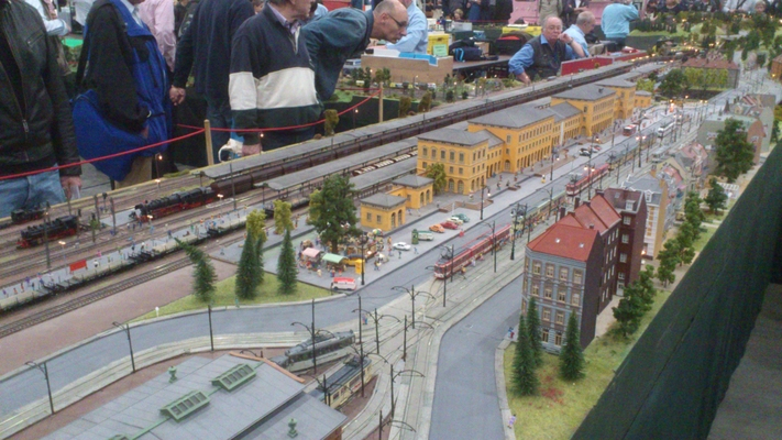Model railroading clubs in the Hertogenbosch Netherlands Model Spoor Group's. Travel to Hertogenbosch in the Netherlands and go to the Model Spoor Group's train club and learn more about the Model Spoor Group's railroading clubs.