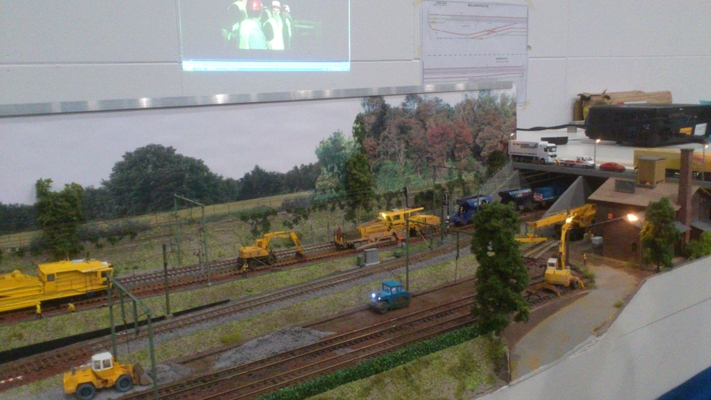 Model railroading clubs in the Hertogenbosch Netherlands Model Spoor Group's. Travel to Hertogenbosch in the Netherlands and go to the Model Spoor Group's train club and learn more about the Model Spoor Group's railroading clubs.