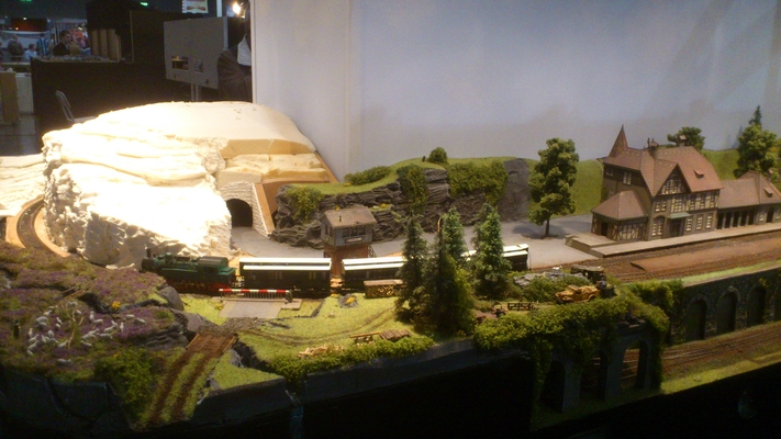 Model railroading clubs in the Hertogenbosch Netherlands Model Spoor Group's. Travel to Hertogenbosch in the Netherlands and go to the Model Spoor Group's train club and learn more about the Model Spoor Group's railroading clubs.
