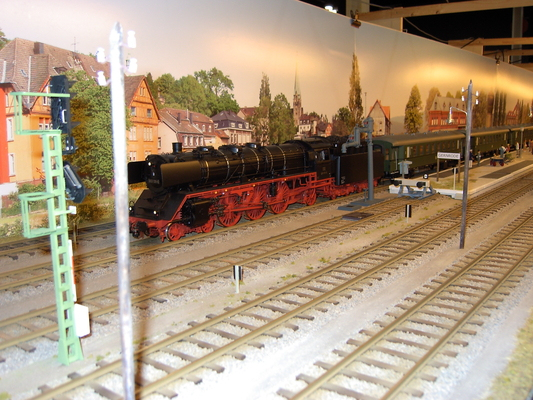 Model railroading clubs in the Hertogenbosch Netherlands Model Spoor Group's. Travel to Hertogenbosch in the Netherlands and go to the Model Spoor Group's train club and learn more about the Model Spoor Group's railroading clubs.