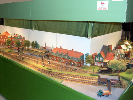 Model railroading clubs in the Hertogenbosch Netherlands Model Spoor Group's. Travel to Hertogenbosch in the Netherlands and go to the Model Spoor Group's train club and learn more about the Model Spoor Group's railroading clubs.