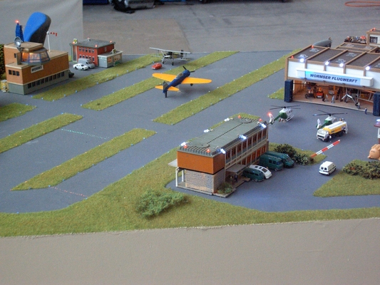Model railroading clubs in the Hertogenbosch Netherlands Model Spoor Group's. Travel to Hertogenbosch in the Netherlands and go to the Model Spoor Group's train club and learn more about the Model Spoor Group's railroading clubs.