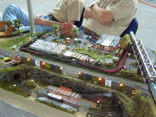 Model railroading clubs in the Hertogenbosch Netherlands Model Spoor Group's. Travel to Hertogenbosch in the Netherlands and go to the Model Spoor Group's train club and learn more about the Model Spoor Group's railroading clubs.