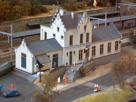 Model railroading clubs in the Hertogenbosch Netherlands Model Spoor Group's. Travel to Hertogenbosch in the Netherlands and go to the Model Spoor Group's train club and learn more about the Model Spoor Group's railroading clubs.