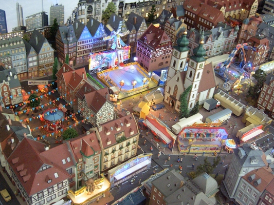 Model railroading clubs in the Hertogenbosch Netherlands Model Spoor Group's. Travel to Hertogenbosch in the Netherlands and go to the Model Spoor Group's train club and learn more about the Model Spoor Group's railroading clubs.