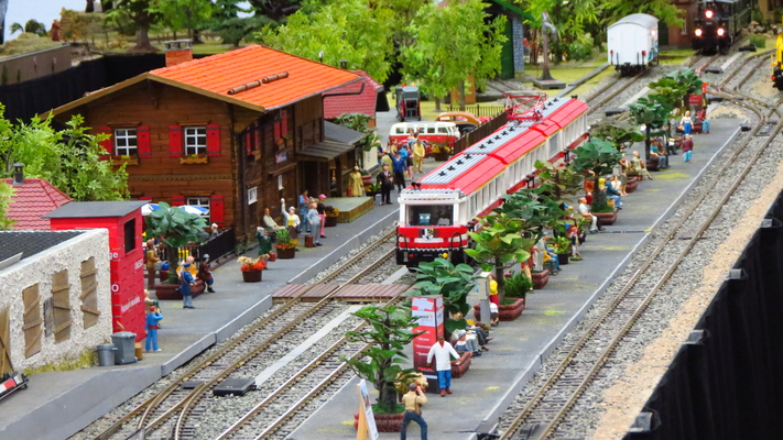 Model railroading clubs in the Hertogenbosch Netherlands Model Spoor Group's. Travel to Hertogenbosch in the Netherlands and go to the Model Spoor Group's train club and learn more about the Model Spoor Group's railroading clubs.