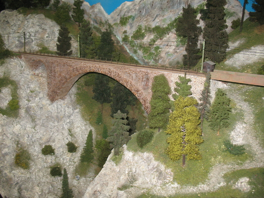 Model railroading clubs in the Hertogenbosch Netherlands Model Spoor Group's. Travel to Hertogenbosch in the Netherlands and go to the Model Spoor Group's train club and learn more about the Model Spoor Group's railroading clubs.