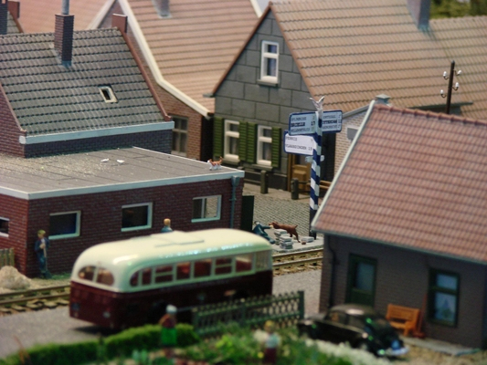 Model railroading clubs in the Hertogenbosch Netherlands Model Spoor Group's. Travel to Hertogenbosch in the Netherlands and go to the Model Spoor Group's train club and learn more about the Model Spoor Group's railroading clubs.
