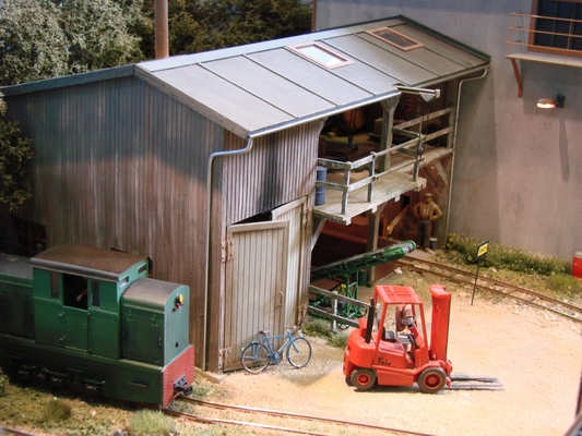 Model railroading clubs in the Hertogenbosch Netherlands Model Spoor Group's. Travel to Hertogenbosch in the Netherlands and go to the Model Spoor Group's train club and learn more about the Model Spoor Group's railroading clubs.