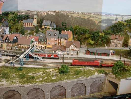 Model railroading clubs in the Hertogenbosch Netherlands Model Spoor Group's. Travel to Hertogenbosch in the Netherlands and go to the Model Spoor Group's train club and learn more about the Model Spoor Group's railroading clubs.