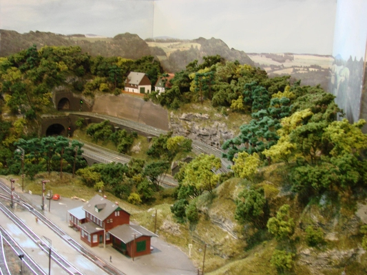 Model railroading clubs in the Hertogenbosch Netherlands Model Spoor Group's. Travel to Hertogenbosch in the Netherlands and go to the Model Spoor Group's train club and learn more about the Model Spoor Group's railroading clubs.