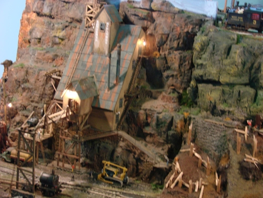 Model railroading clubs in the Hertogenbosch Netherlands Model Spoor Group's. Travel to Hertogenbosch in the Netherlands and go to the Model Spoor Group's train club and learn more about the Model Spoor Group's railroading clubs.