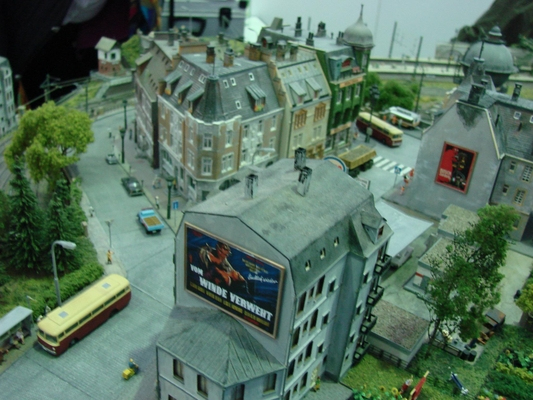 Model railroading clubs in the Hertogenbosch Netherlands Model Spoor Group's. Travel to Hertogenbosch in the Netherlands and go to the Model Spoor Group's train club and learn more about the Model Spoor Group's railroading clubs.