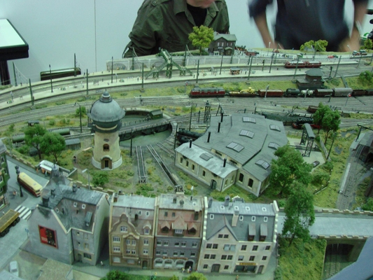 Model railroading clubs in the Hertogenbosch Netherlands Model Spoor Group's. Travel to Hertogenbosch in the Netherlands and go to the Model Spoor Group's train club and learn more about the Model Spoor Group's railroading clubs.