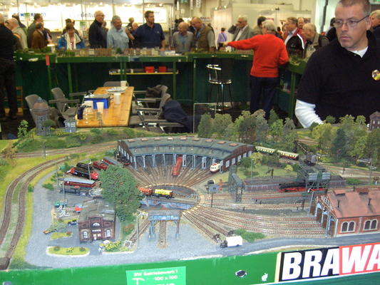 Model railroading clubs in the Hertogenbosch Netherlands Model Spoor Group's. Travel to Hertogenbosch in the Netherlands and go to the Model Spoor Group's train club and learn more about the Model Spoor Group's railroading clubs.