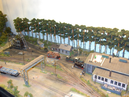 Model railroading clubs in the Hertogenbosch Netherlands Model Spoor Group's. Travel to Hertogenbosch in the Netherlands and go to the Model Spoor Group's train club and learn more about the Model Spoor Group's railroading clubs.